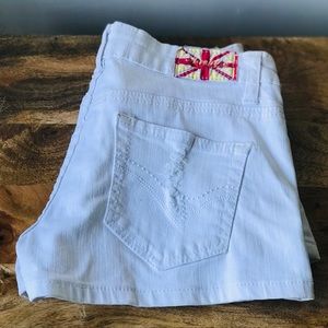 Machine Brand white distressed shorts size 28